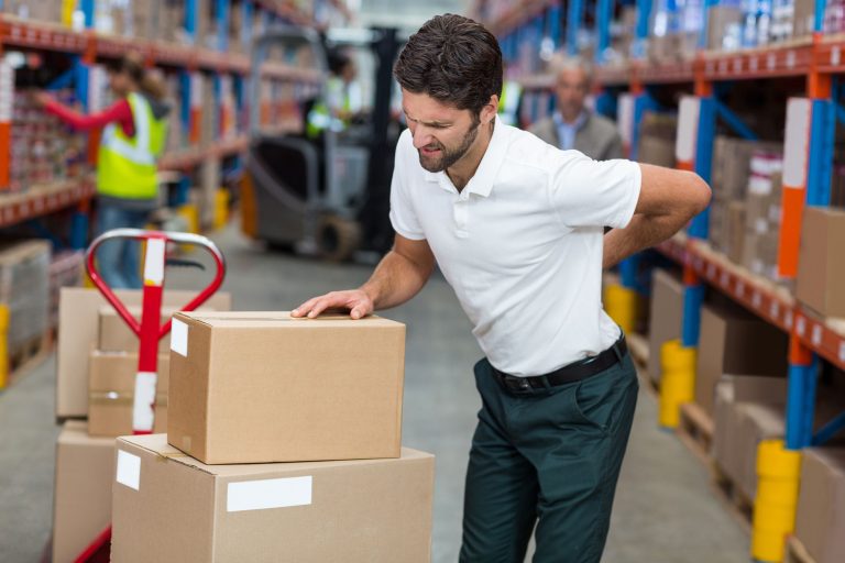 Manual handling accidents and heavy lifting injuries whilst working